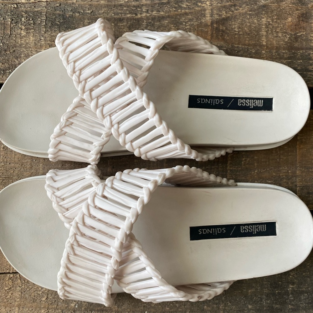 Melissa Women’s X Salinas Cosmic II slides beige size 7 - Picture 2 of 11